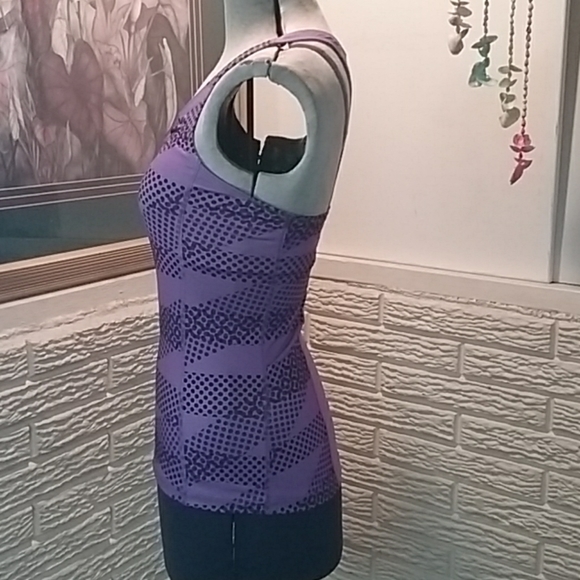 Nike Dri fit "Y" back work out tank size SP - Picture 5 of 8